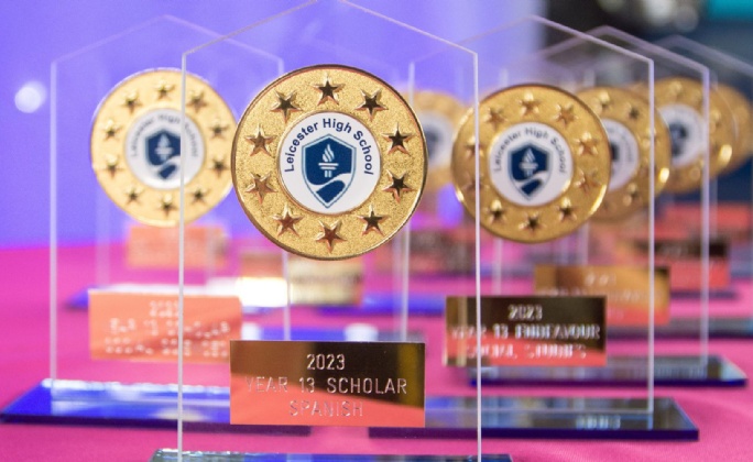 Latest News » Leicester High School Celebrates Success at Prize Giving